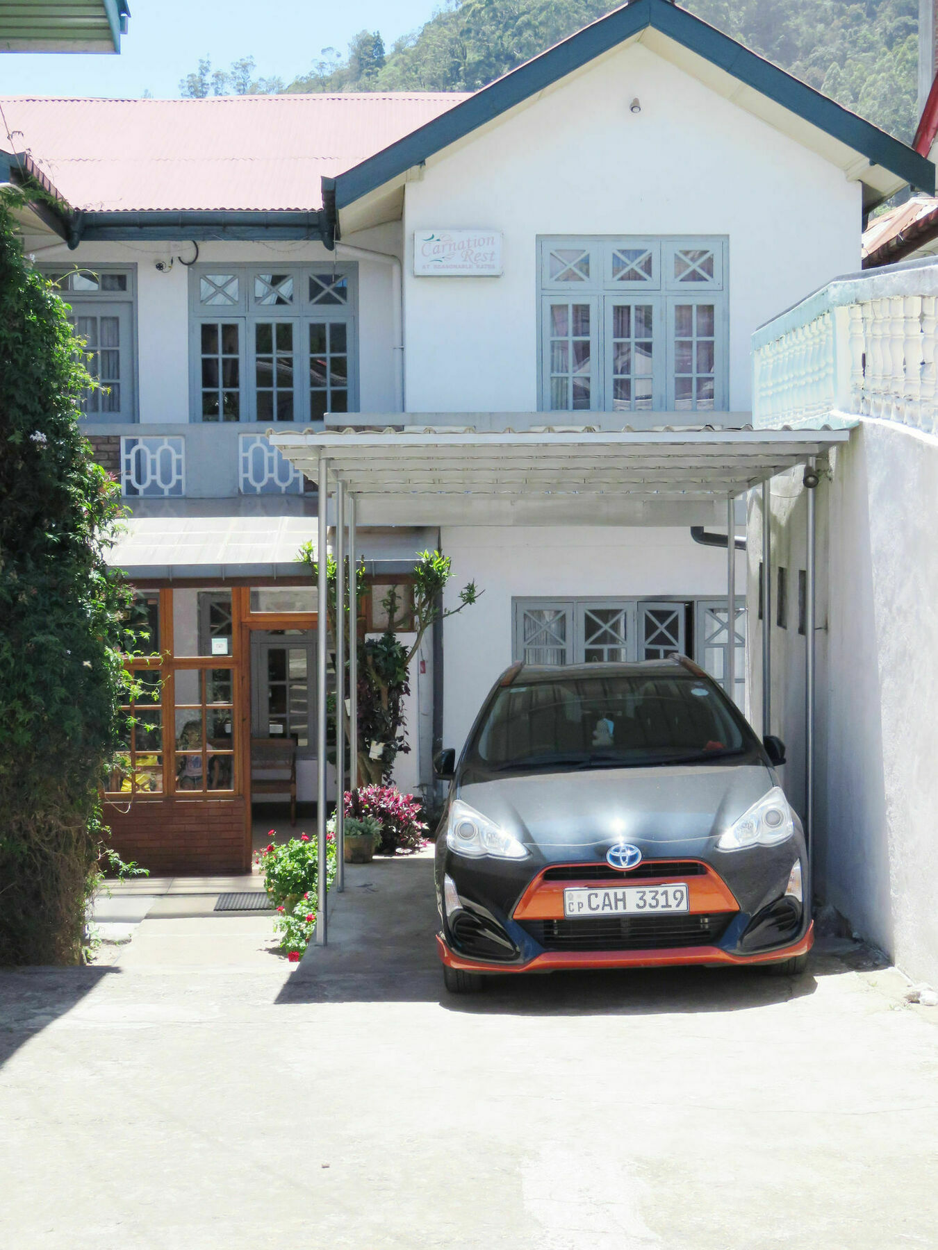 Carnation Rest Ξενοδοχείο Νουβάρα Ελίγια Εξωτερικό φωτογραφία