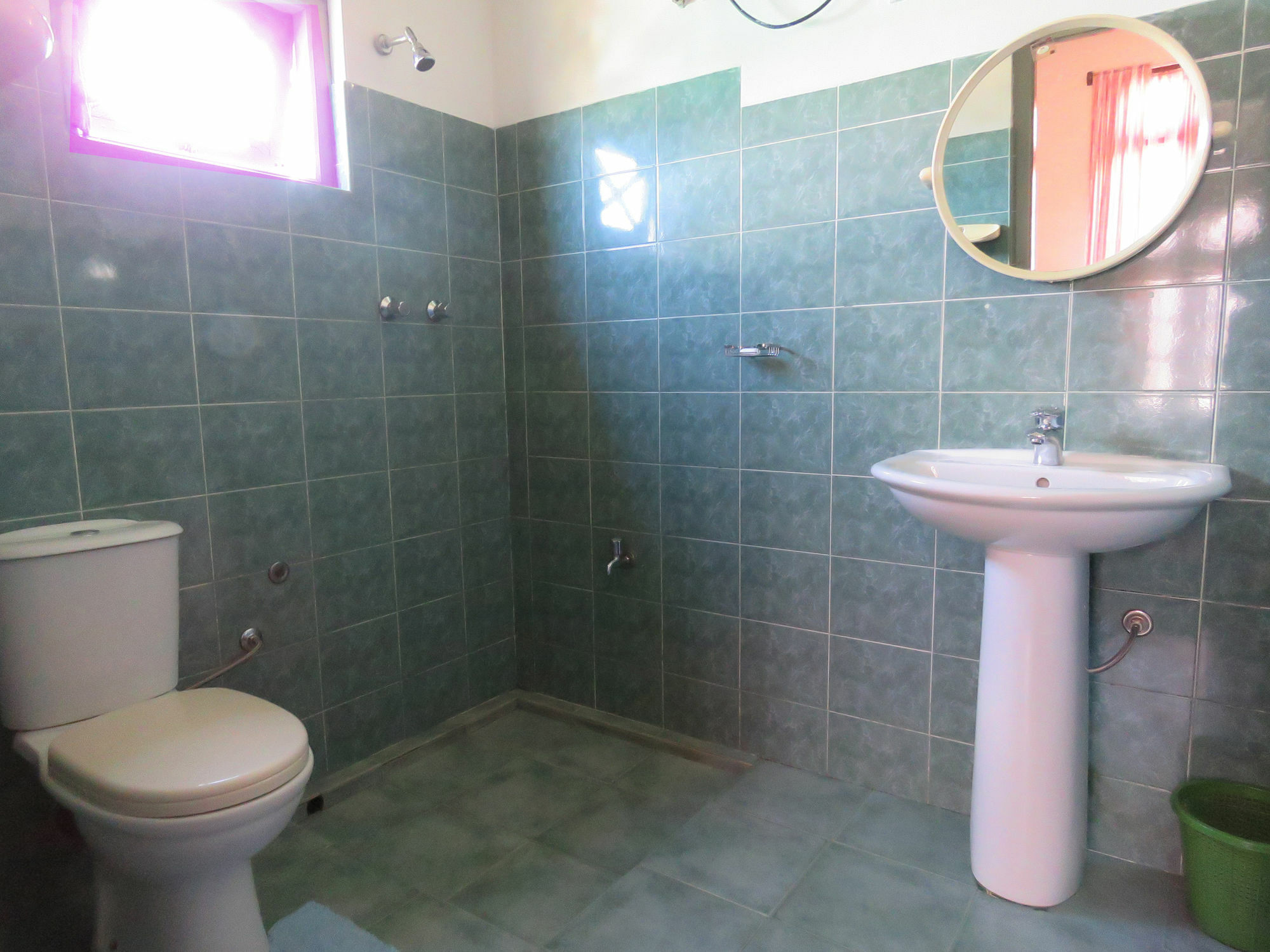 Carnation Rest Ξενοδοχείο Νουβάρα Ελίγια Εξωτερικό φωτογραφία