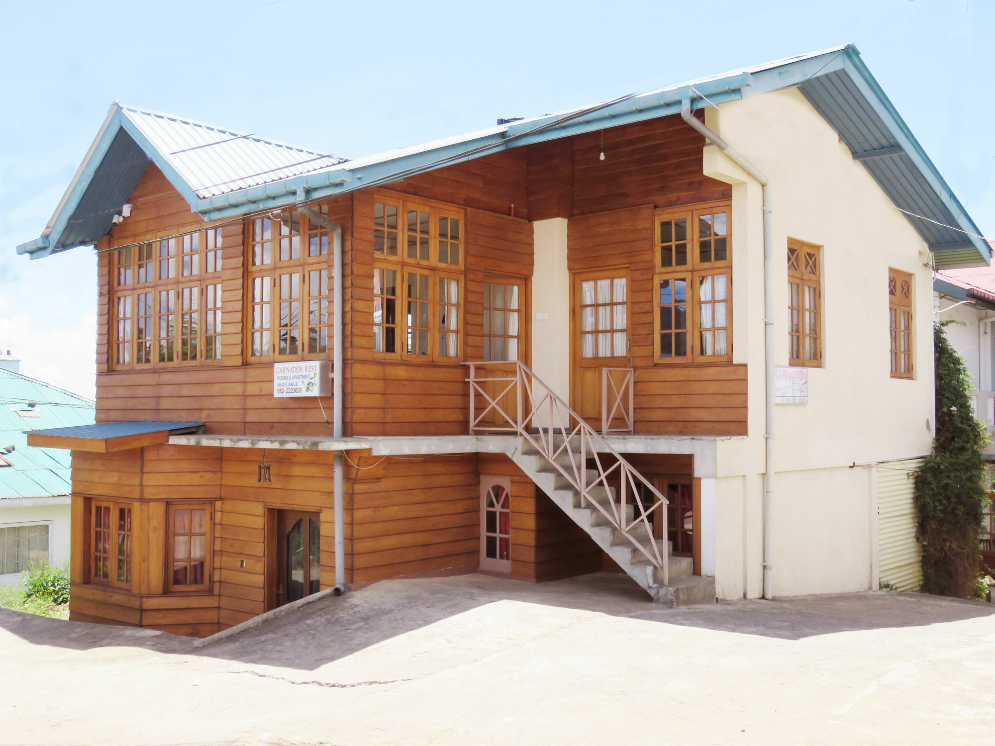 Carnation Rest Ξενοδοχείο Νουβάρα Ελίγια Εξωτερικό φωτογραφία